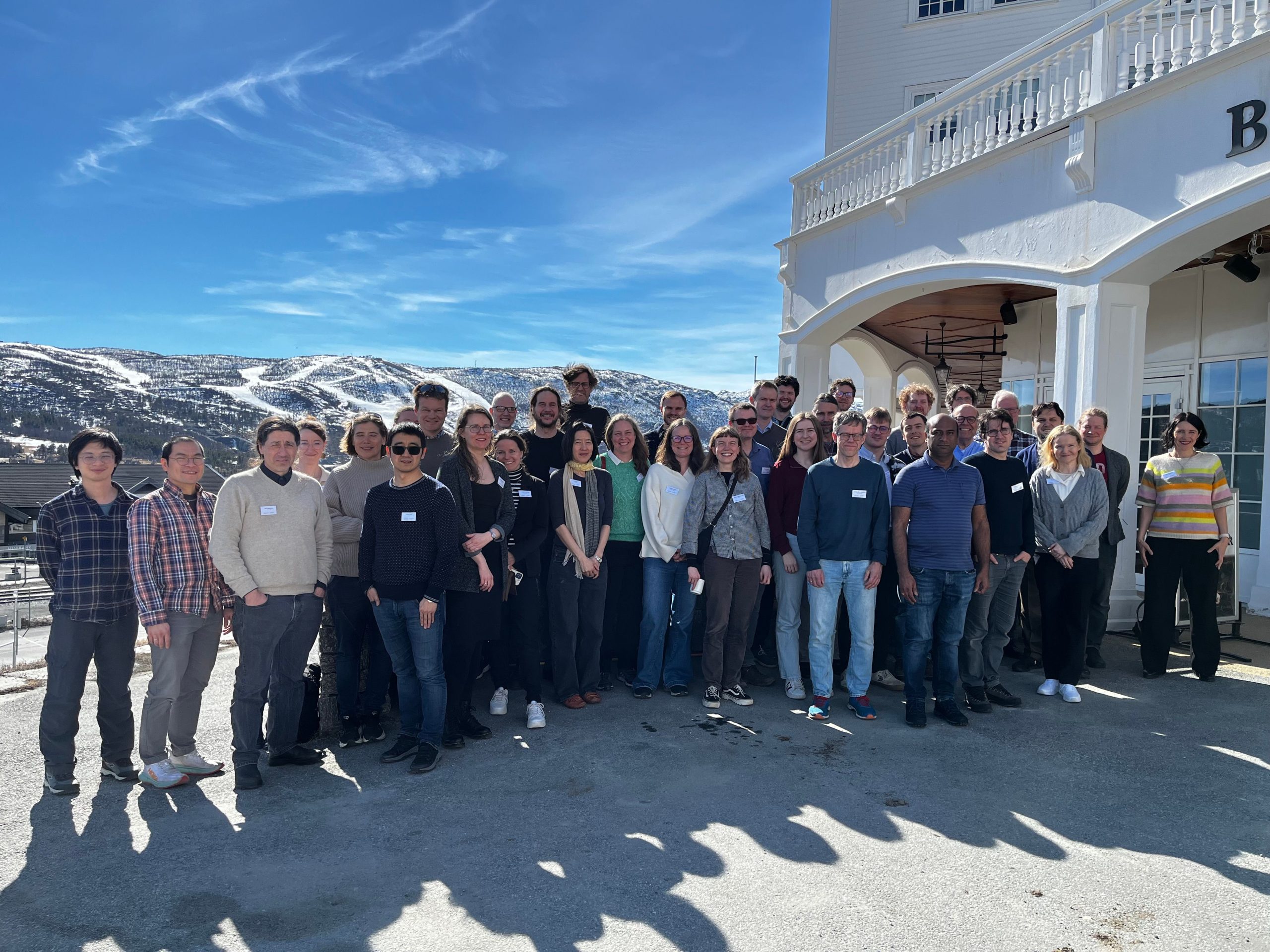 Large group photo of participants for NorESM3 Geilo kickoff